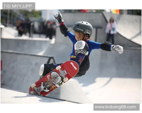 世界攀岩锦标赛点评：成都滑板队的配合表现