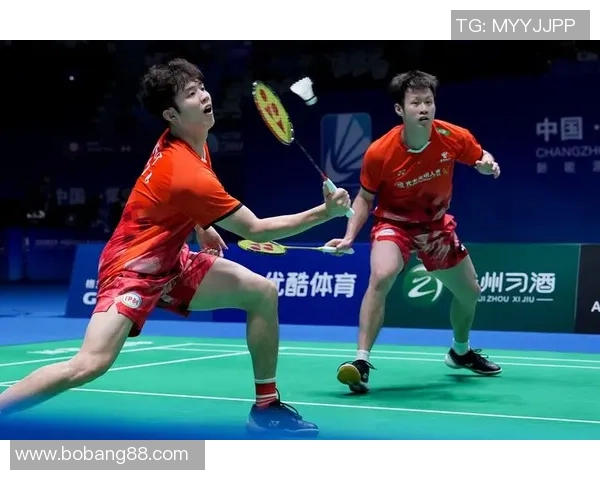 羽毛球热点：解读武汉羽毛球队的中路突破_1